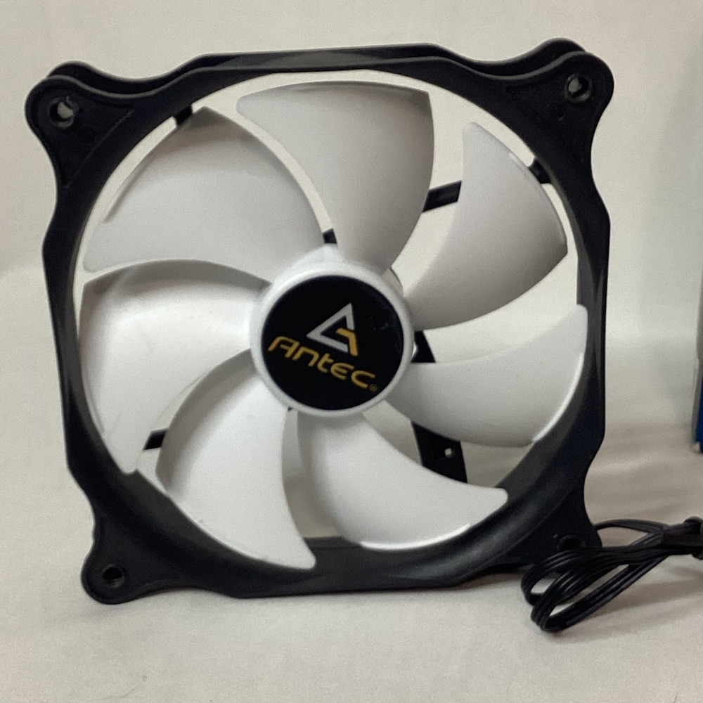 Antec F12‎ 120mm Case Fan 5 Pack New Computer Cooling Silent Operation 3 Pin